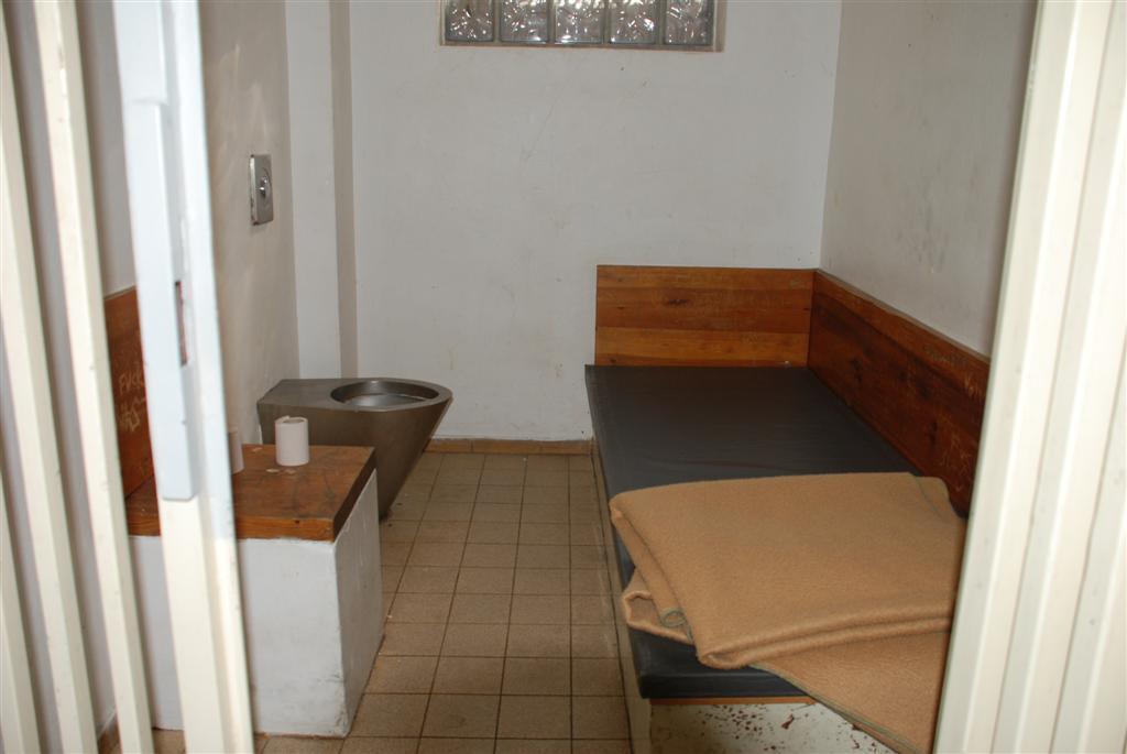 Karlstadt: Mit über zwei Promille auf Polizisten losgegangen