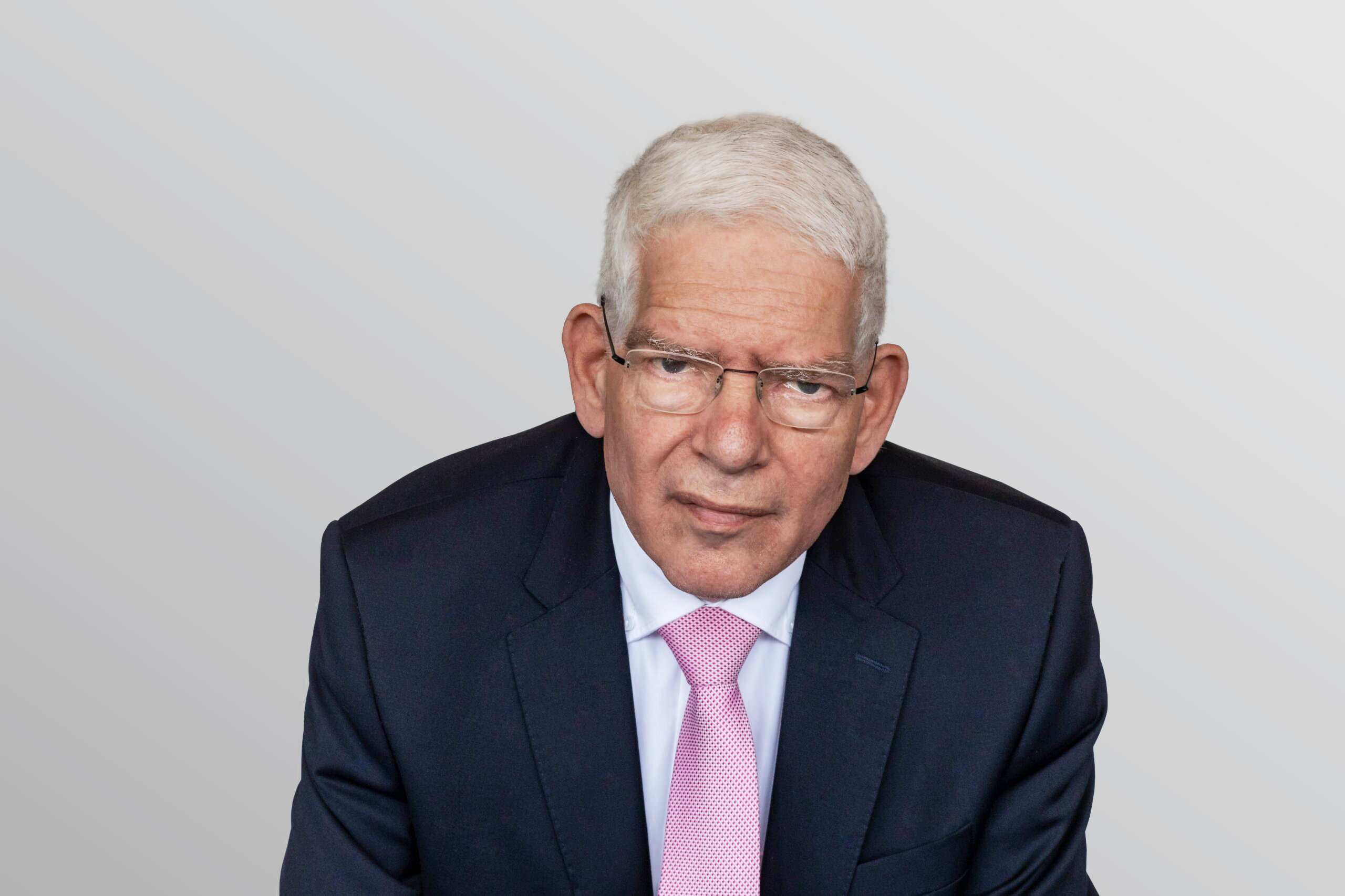 Würzburg - Augsburg: Dr. Josef Schuster bekommt Friedenspreis Würzburg - Augsburg: Dr. Josef Schuster bekommt Friedenspreis