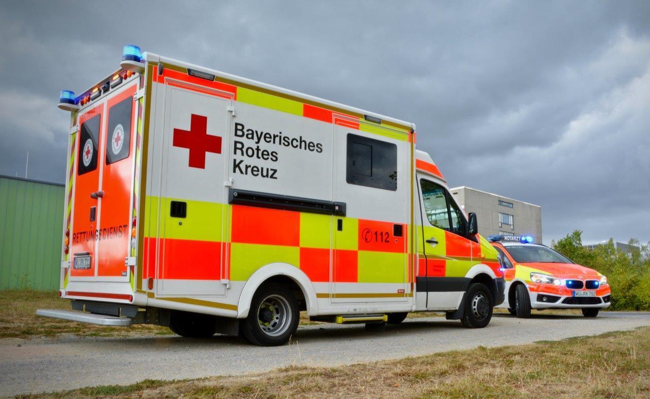 Üchtelhausen: Zwei Verletzte bei schwerem Unfall mit Transporter