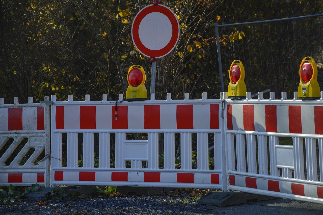 Kitzingen/Schwarzach: Anschlussstelle wegen Bauarbeiten gesperrt Kitzingen/Schwarzach: Anschlussstelle wegen Bauarbeiten gesperrt
