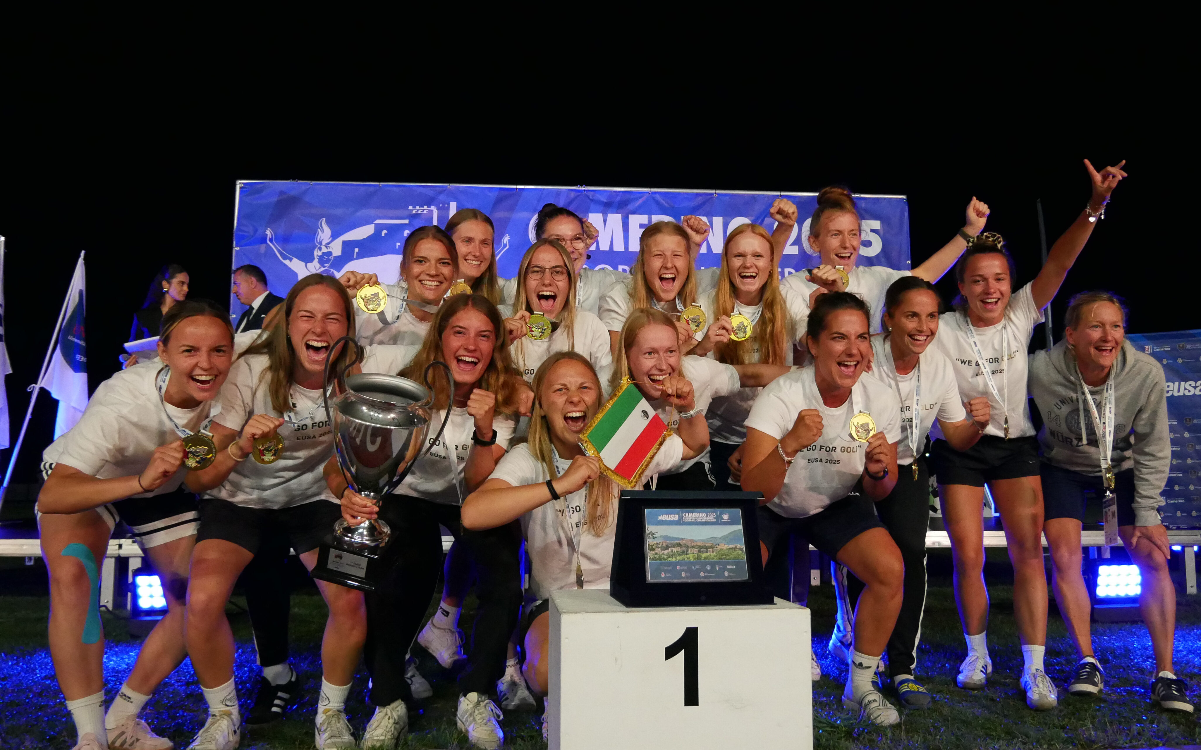 Würzburg: Uni-Fußballerinnen verteidigen Europameistertitel Würzburg: Uni-Fußballerinnen verteidigen Europameistertitel