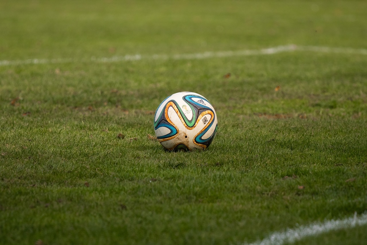 Fußball: Kickers zittern sich in nächste Pokal-Runde Fußball: Kickers zittern sich in nächste Pokal-Runde