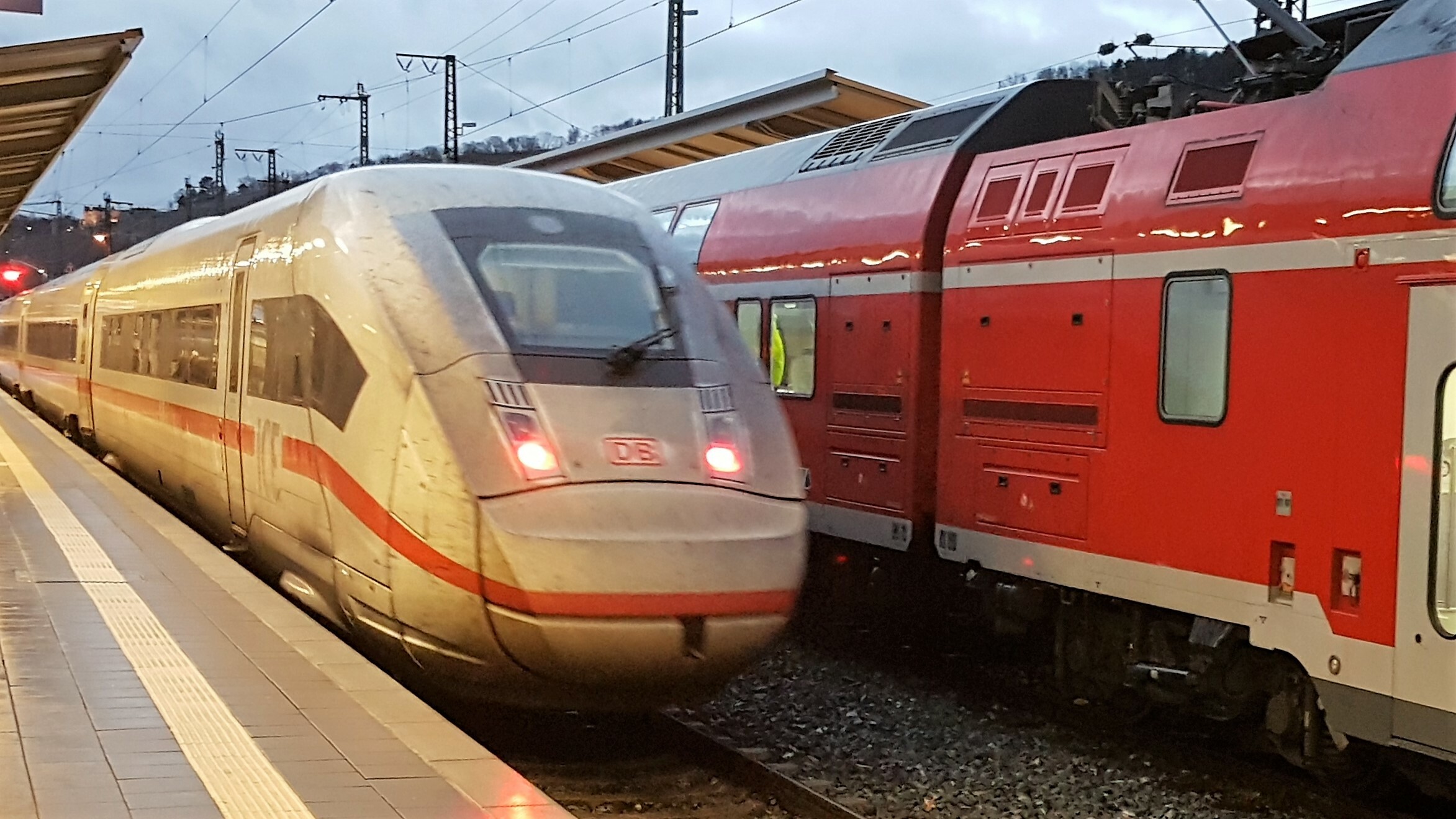 Würzburg: Mit dem ICE direkt nach Berlin Würzburg: Mit dem ICE direkt nach Berlin