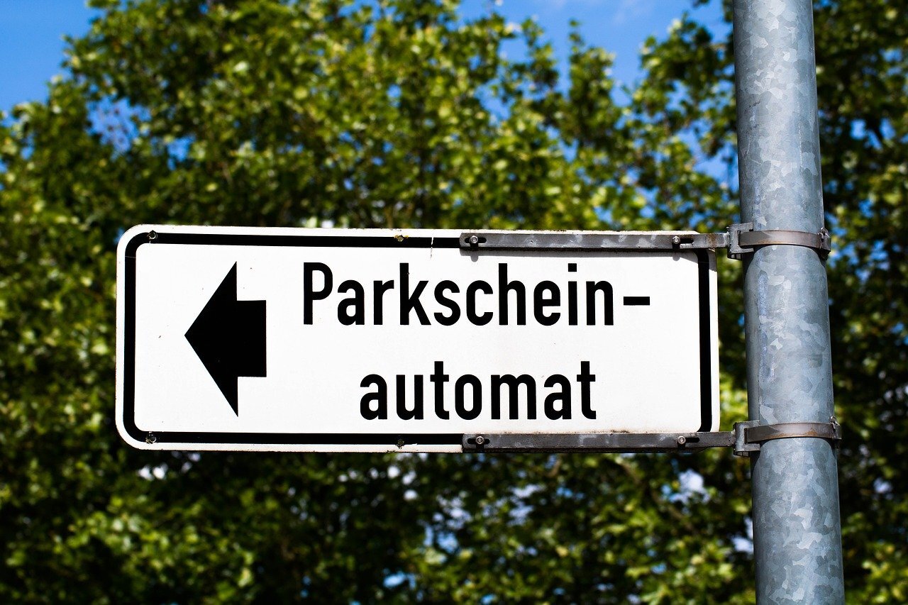 Würzburg: Erneut betrügerische QR-Codes an Parkscheinautomaten Würzburg: Erneut betrügerische QR-Codes an Parkscheinautomaten