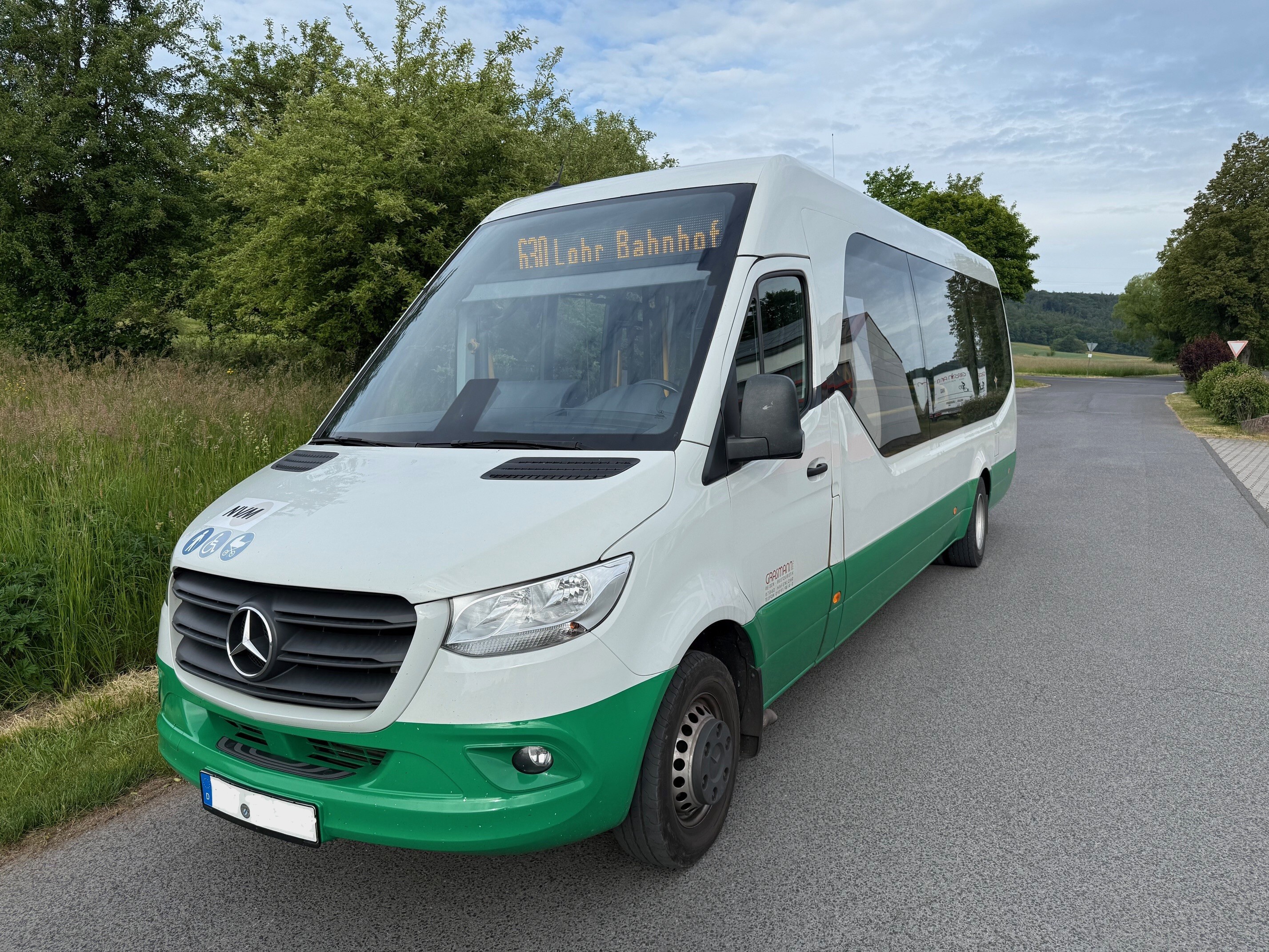 Lohr: Neuer Pendlerbus unterwegs Lohr: Neuer Pendlerbus unterwegs