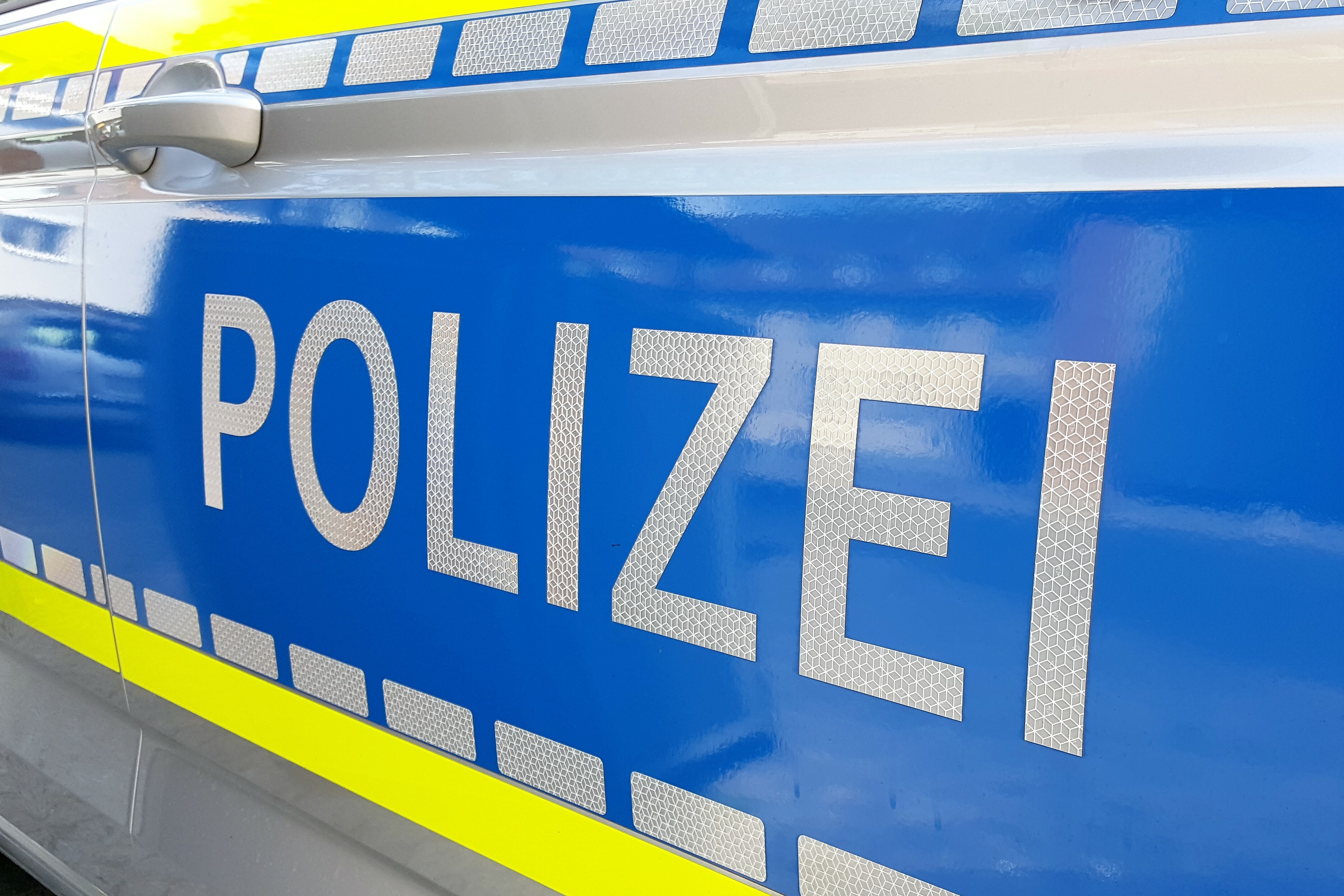 Kist: Falschfahrer auf der A 81 - Polizei sucht Zeugen Kist: Falschfahrer auf der A 81 - Polizei sucht Zeugen