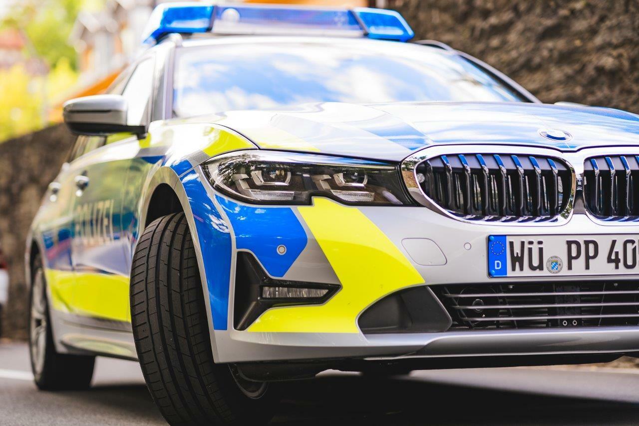 Würzburg: 46-jähriger bedroht Polizisten und leistet Widerstand